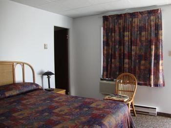 Motel De La Riviere Saint-Félicien Dış mekan fotoğraf