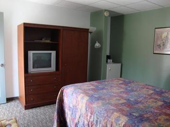 Motel De La Riviere Saint-Félicien Dış mekan fotoğraf