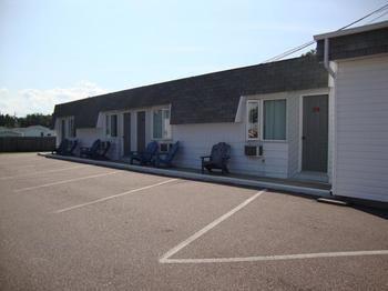 Motel De La Riviere Saint-Félicien Dış mekan fotoğraf